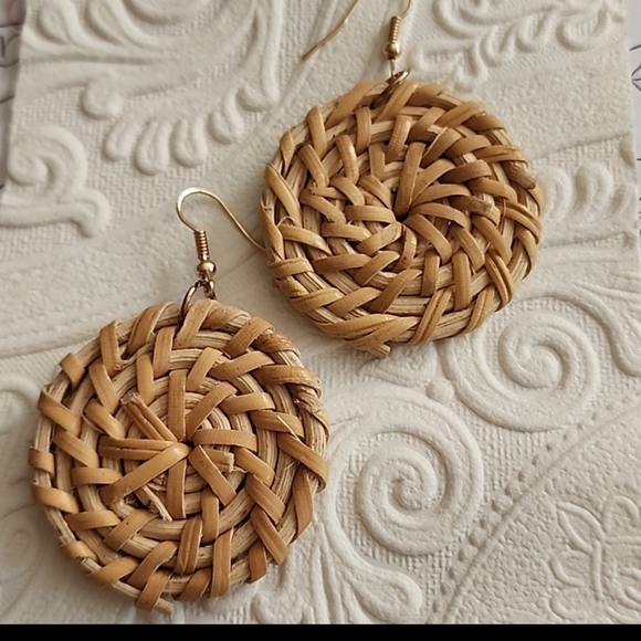 Boho Gypsy Sisters Jewelry - RATTAN Disc Earrings Natural